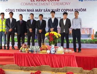 HEO QUAY CÚNG KHỞI CÔNG NHÀ MÁY