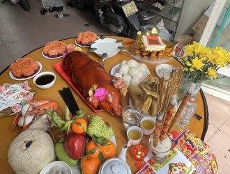 MÂM CÚNG TẤT NIÊN