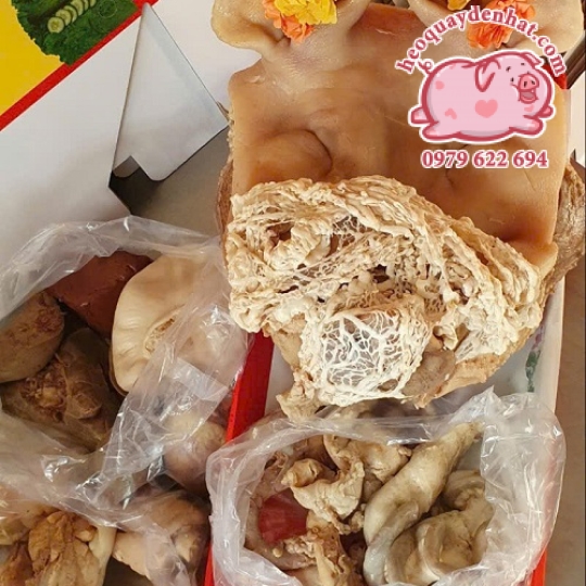 ĐẶT ĐẦU HEO LUỘC CÚNG